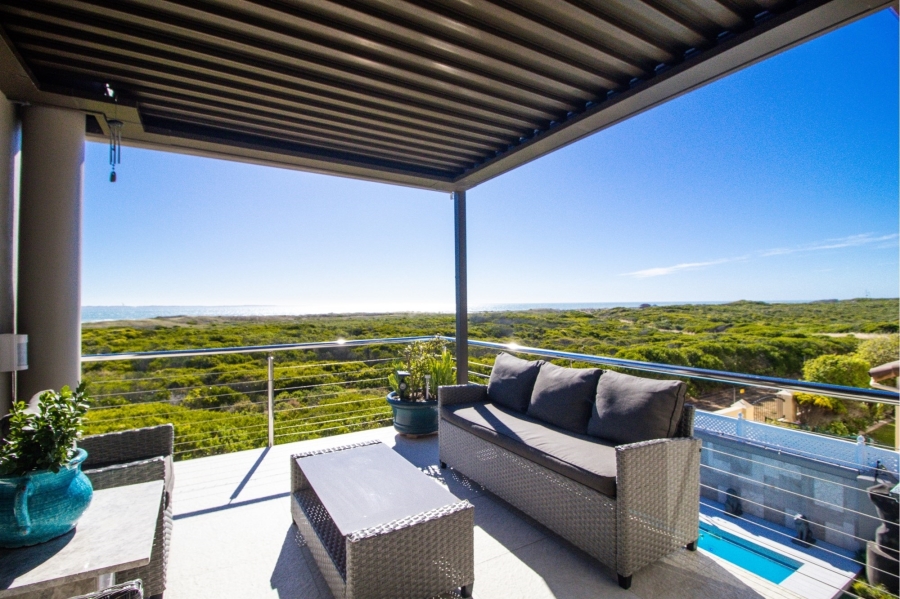 4 Bedroom Property for Sale in Big Bay Western Cape
